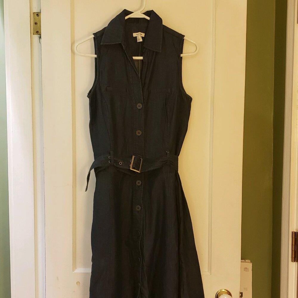 EUC women's Dockers chambray sleeveless dress